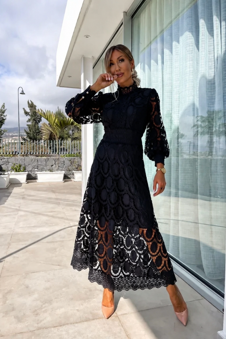 Liza | Romantic Lace Dress