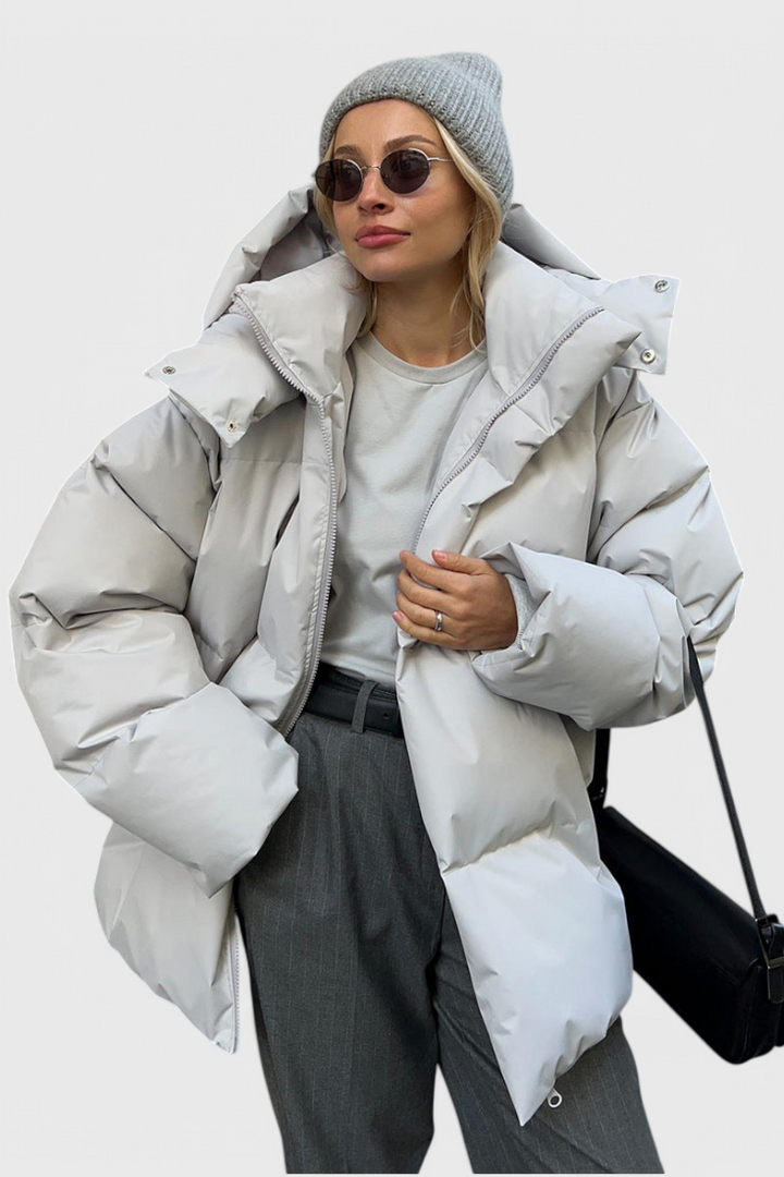 Emilia Stylish Puffer Jacket with Thermal Insulation and Chic Design