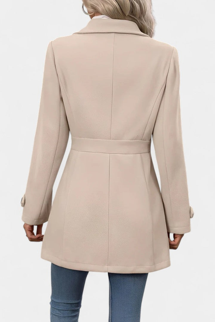 Cléophée Tailored Blazer with Lapels and Button Fastening