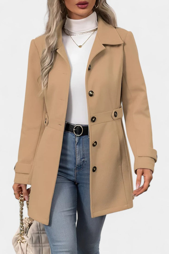 Cléophée Tailored Blazer with Lapels and Button Fastening