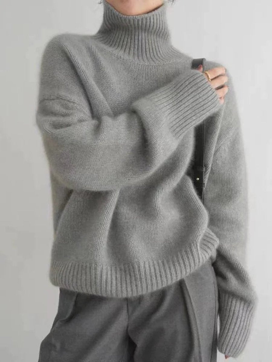 Harper - Women's Oversized Turtleneck Cashmere Knit Sweater