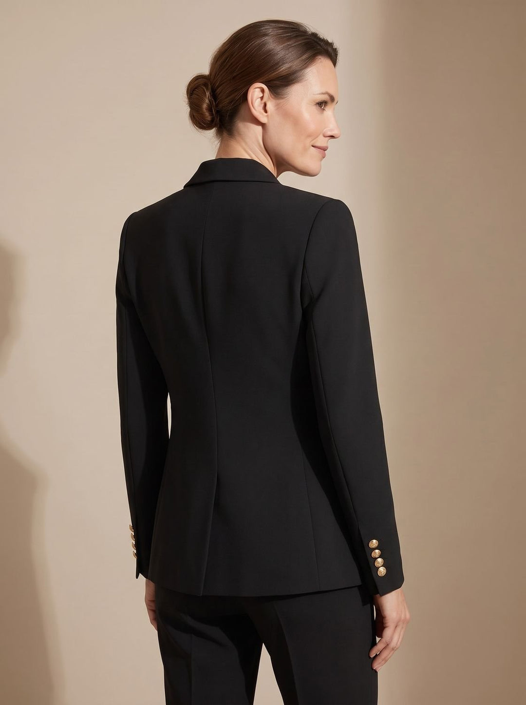 Marianne | Tailored Double-Breasted Gold-Button Blazer